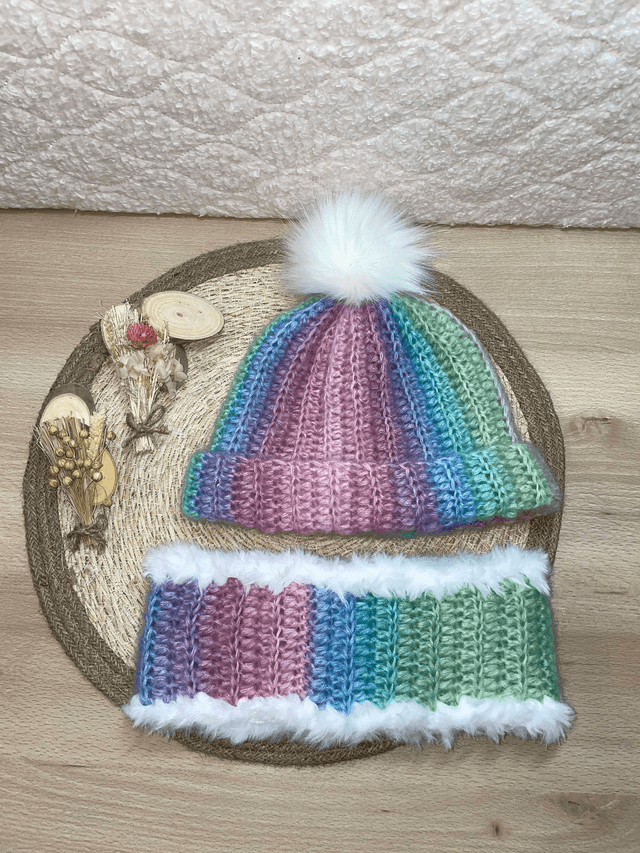 Ensemble bonnet / tour de cou